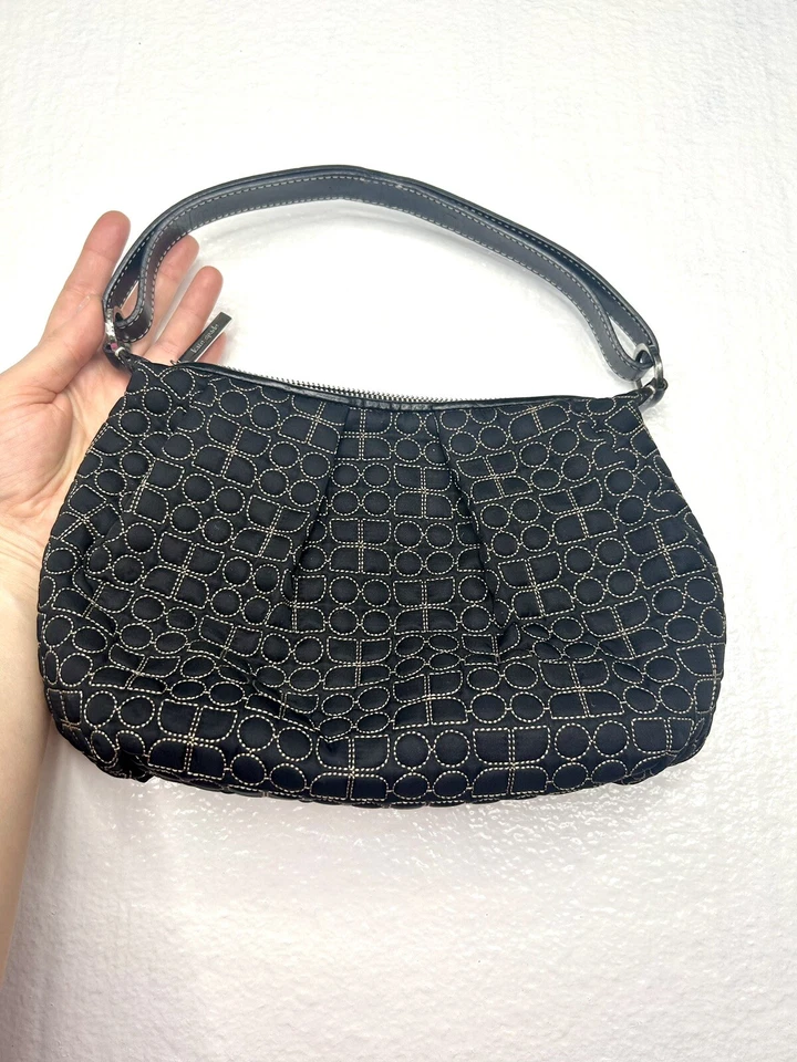 Bolso de mano pequeño de colección Kate Spade de tela cosida con ribete de cuero negro Foto 2 de 4