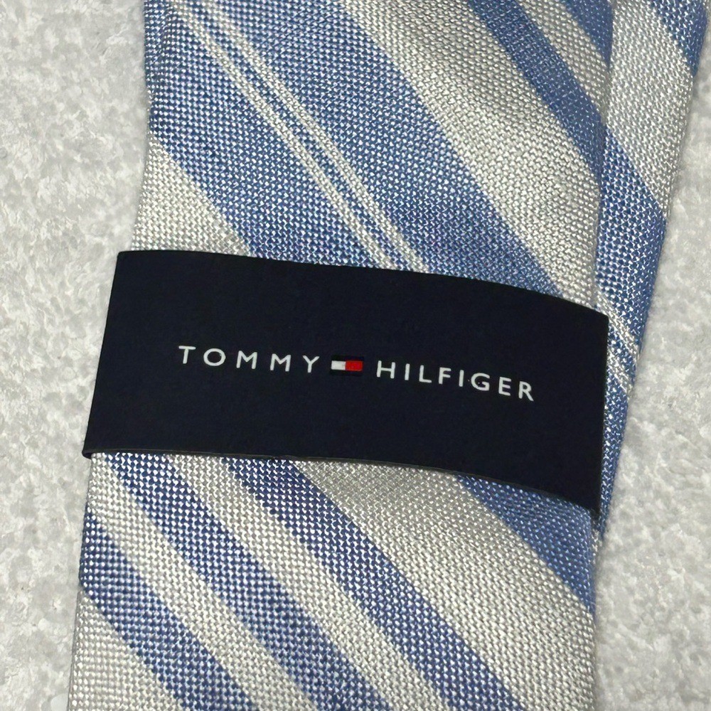 Tommy Hilfiger Blue and White Men's Tie NWT thumbnail 2