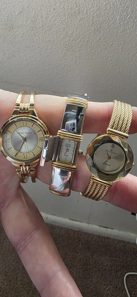 Anne Klein Women's Anne Watchess. Quartz/analog. New Batteries Gold Tone Finish - Image 2 of 4