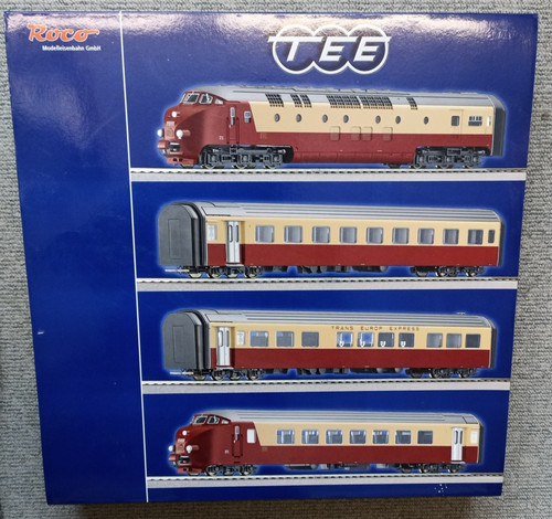 Roco H0 63126: 4 -tlg. Set: TEE-Dieseltriebzug RAm der SBB in OVP ( FB 7) | Zustand: Gebraucht