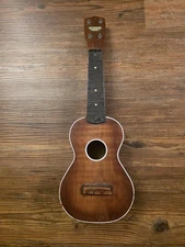Vintage 1960's Harmony Classmate Soprano Ukelele 21" Wooden Uke