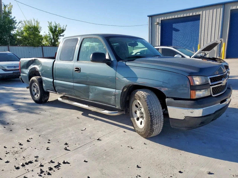 Air Bag Driver Fits 03-07 EXPRESS 2500 VAN 1749656 - Image 4 of 4