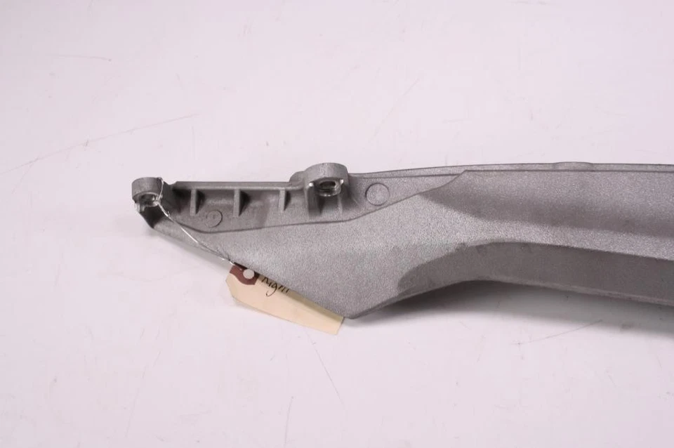 15 Soporte de soporte de submarco trasero derecho Ducati Hyperstrada Hypermotard 821 47130 Foto 4 de 4