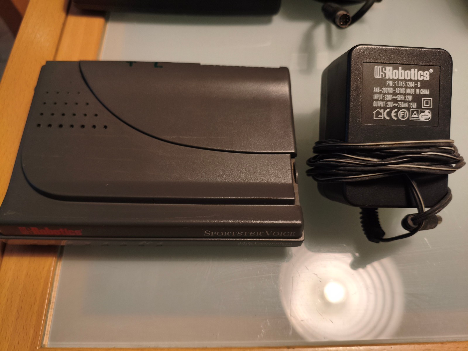 Modem USRobotics Sportster Voice 33.6 Faxmodem with personal Voice Mail