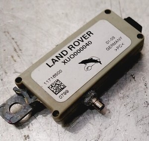 RANGE ROVER L322 RADIO AERIAL SIGNAL AMPLIFIER MODULE XUO000040 (02-09)