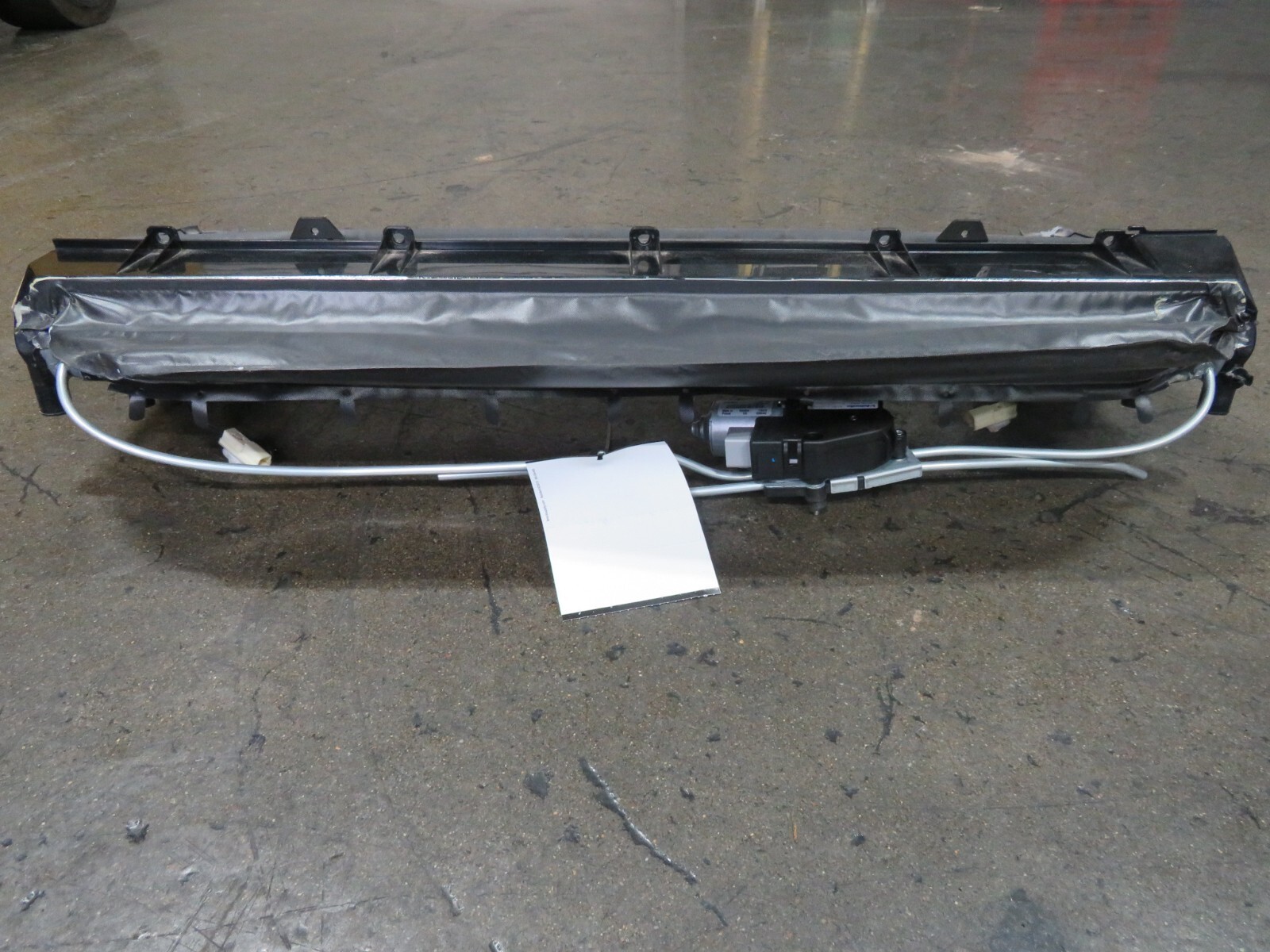 Mclaren 570S, Convertible Back Window Glass, Complete, Used