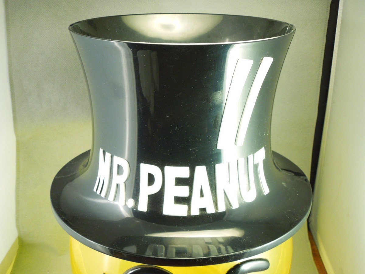 Planters Peanuts Mr. Peanut Sale Store Display Counter