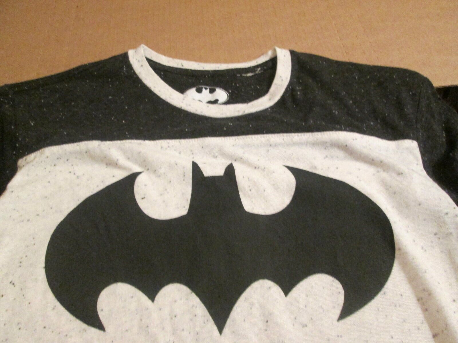 MEDIUM SPECKLED , | BLACK Comics Logo T Unique DC eBay Batman WHITE Shirt TOP ON + LOGO
