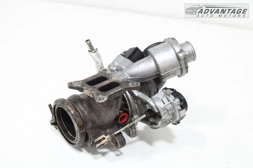AUDI A3 QUATTRO 2015-2020 MOTOR 3,0 L TURBOCOMPRESOR COLECTOR DE ESCAPE OEM Foto 2 de 4