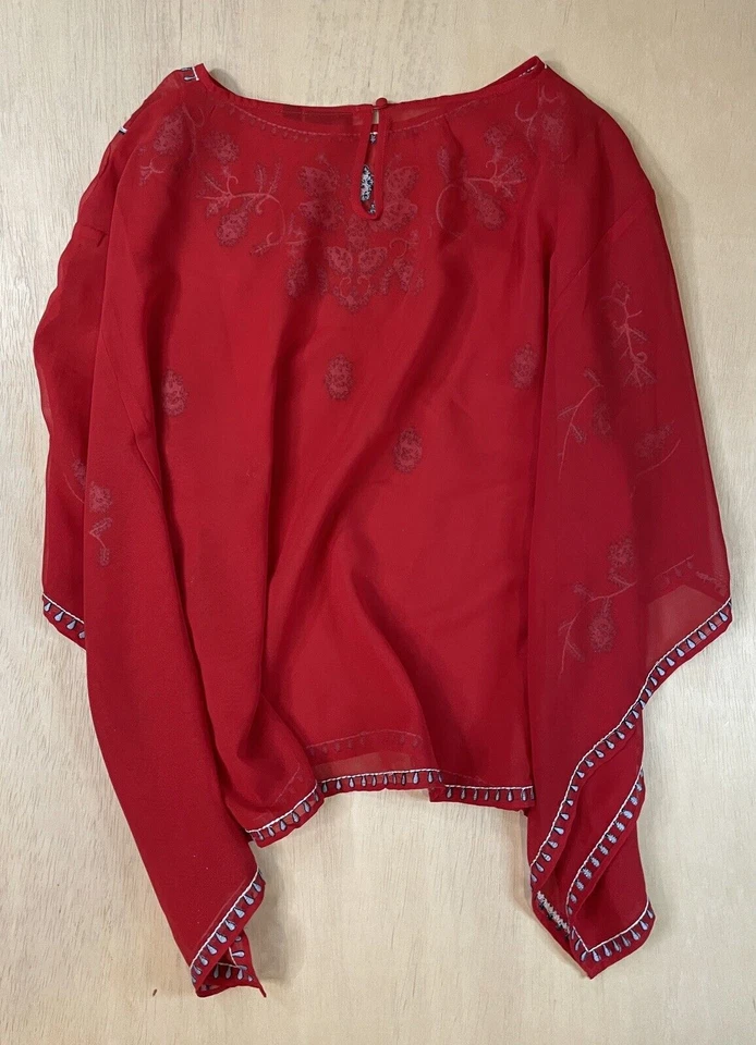 Poncho transparente para mujer Alloy Apparel rojo talla M Foto 2 de 4