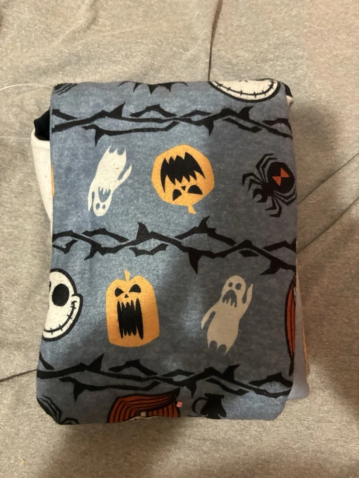 Nightmare Before Christmas 2 Pc Pajamas Fits Kids 10/12 - Image 3 of 4