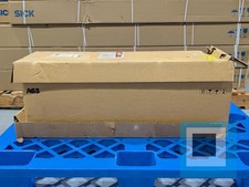 ABB ACS880-01-035A-7 525/600/690 VAC Drive ACS880-01-035A-7+D150 - NEW