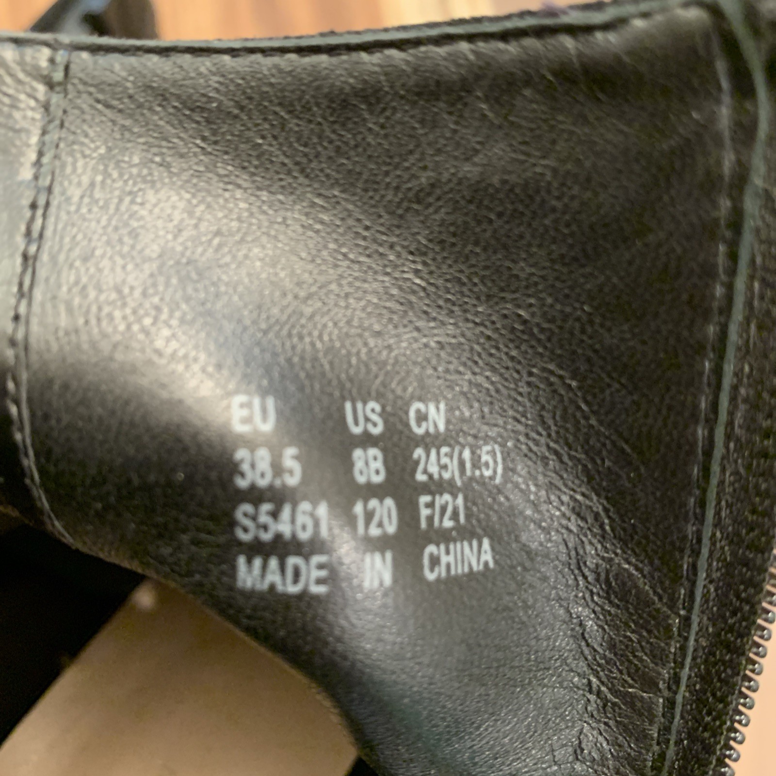 Stuart Weitzman “MAELIE” Black Suede Round Toe Side Zip Ankle Boots, Size 8 B