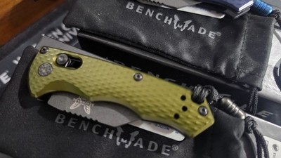 Benchmade 2950BK-2 Partial Immunity Folding Knife, Woodland Green Aluminum Handl