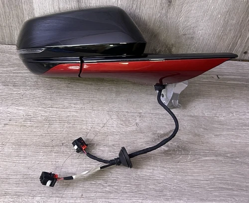 2023-2024 Cadillac LYRIQ  SIDE MIRROR  RH PASSENGER SIDE OEM 86544022