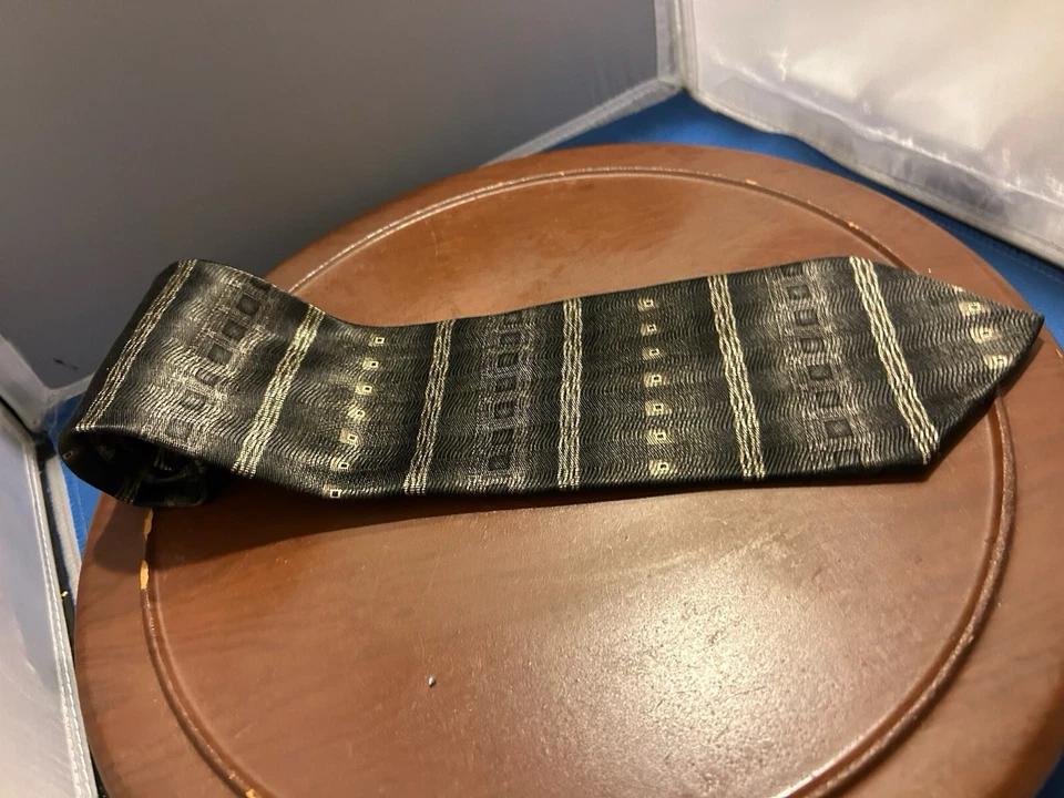 J Ferrar Men’s Black & Brown 100% Silk Tie Geometric Necktie USA - Image 3 of 4