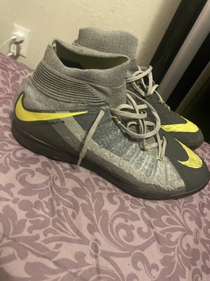 nike hypervenom phantom turf