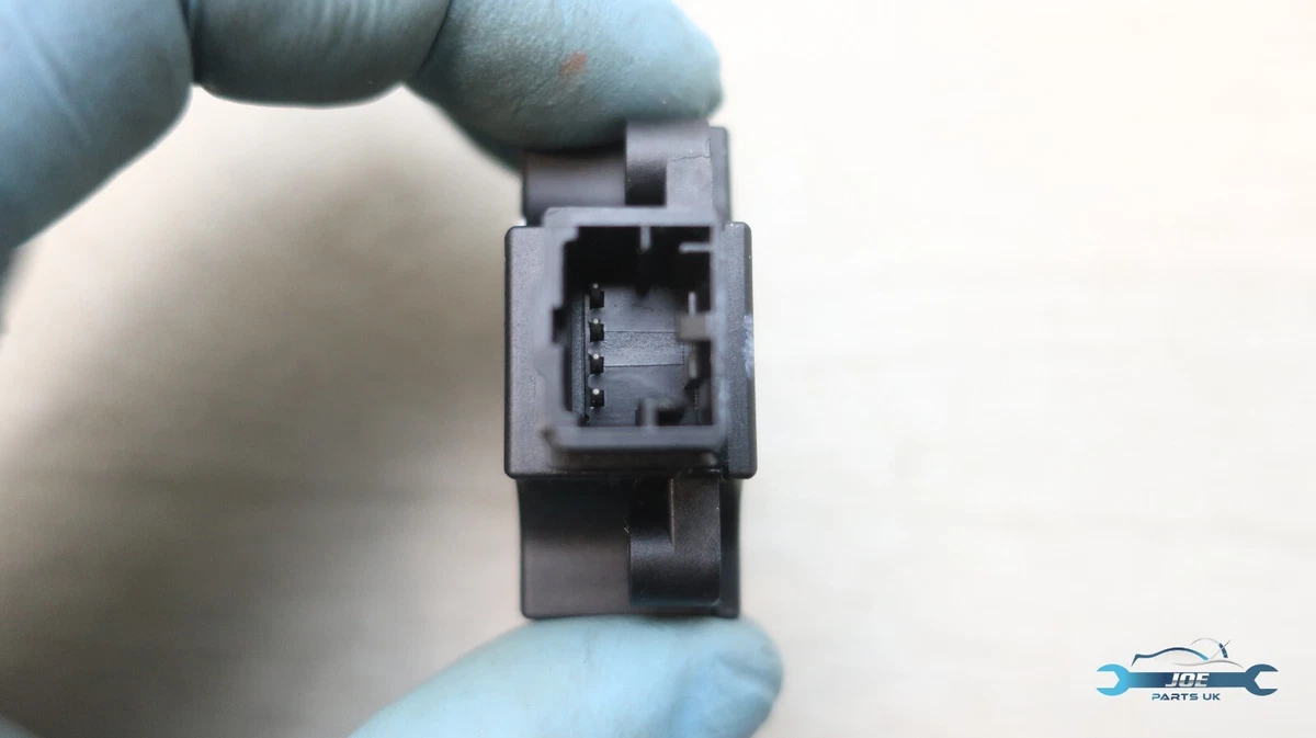 MERCEDES C CLASS W205 HEATER FLAP MOTOR ACTUATOR T43758BC | eBay 