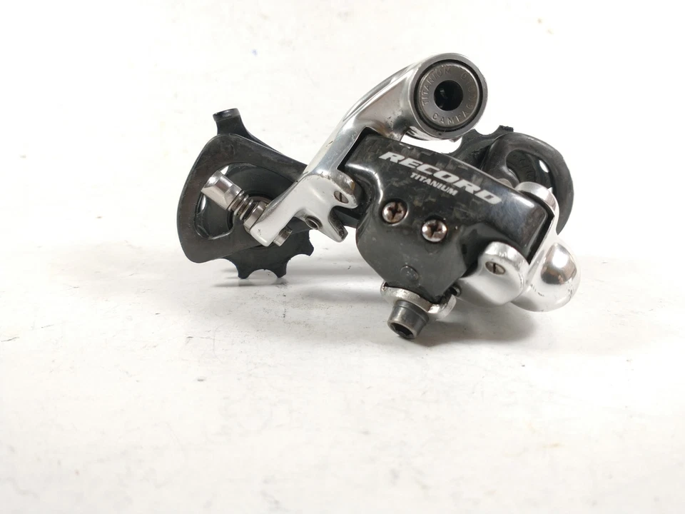 Задний переключатель со средней лапкой Campagnolo Record 10 Carbon  - Изображение 3 из 4