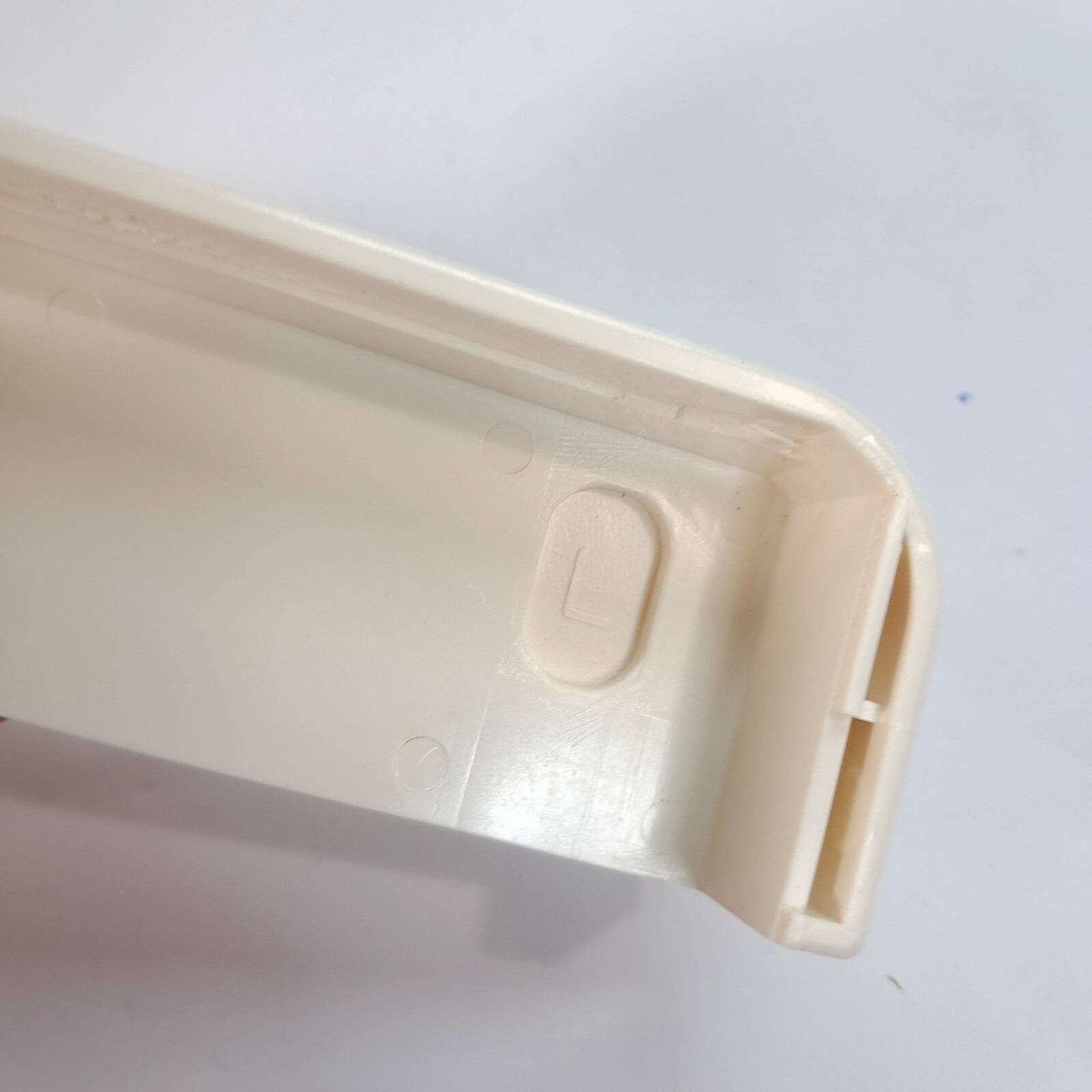 SILVER REED KNITTING MACHINE LK 150 Stopper end left side replacement Part LK150