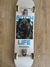 Skateboard 7.87 Tricks Life (52mm 101A Wheels) and BTwin helmet (55-59cm) 