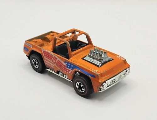 Hot Wheels Redline Vintage 1974 Baja Bruiser Flying Colors Orange, Plastic Base