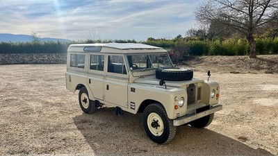 Land Rover Series II 1971