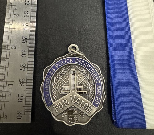 Original, 1990s Issue, Los Angeles Police Department Medal Of Valor Medal