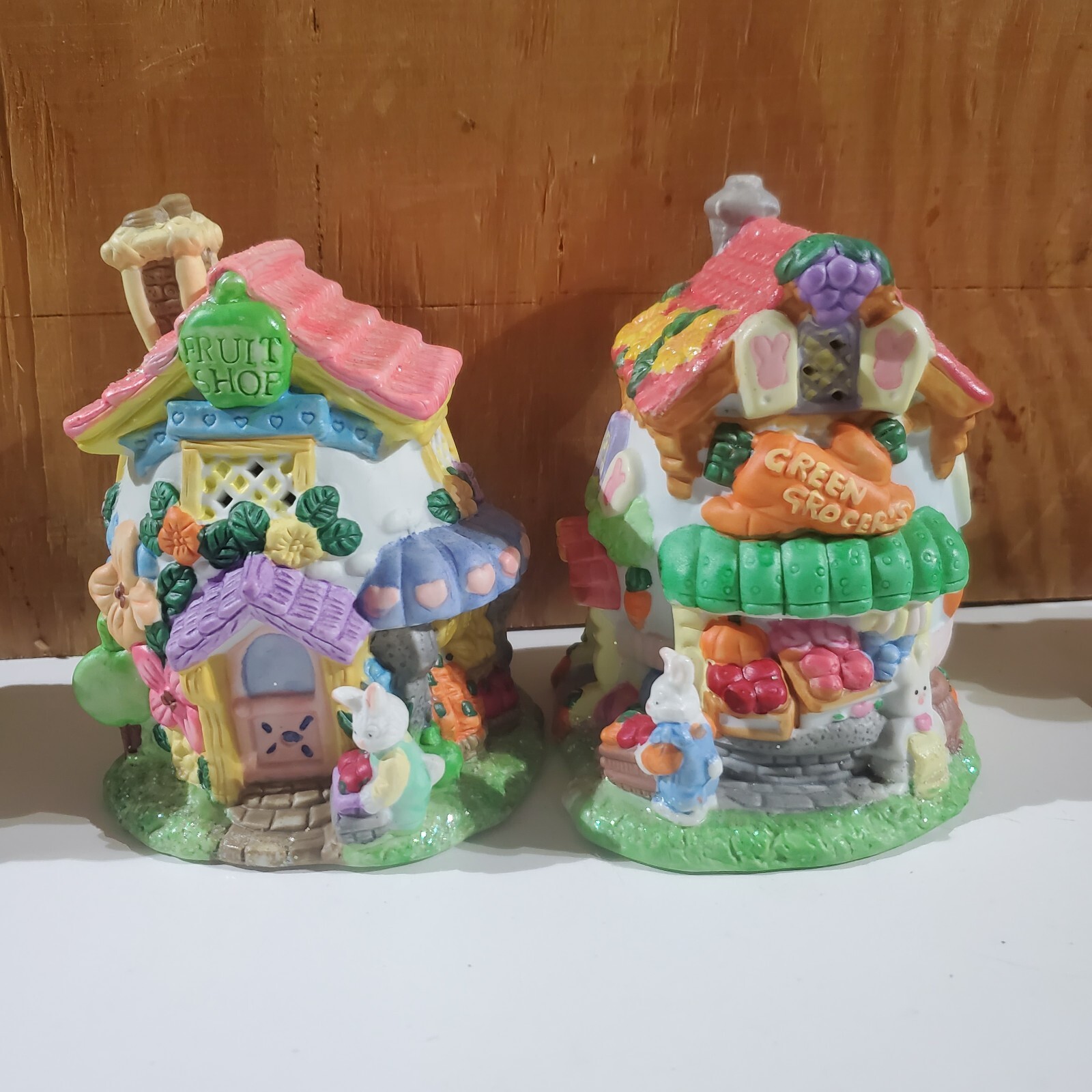 Hoppy Hollow Green Groceries and Fruit Shop Easter Village