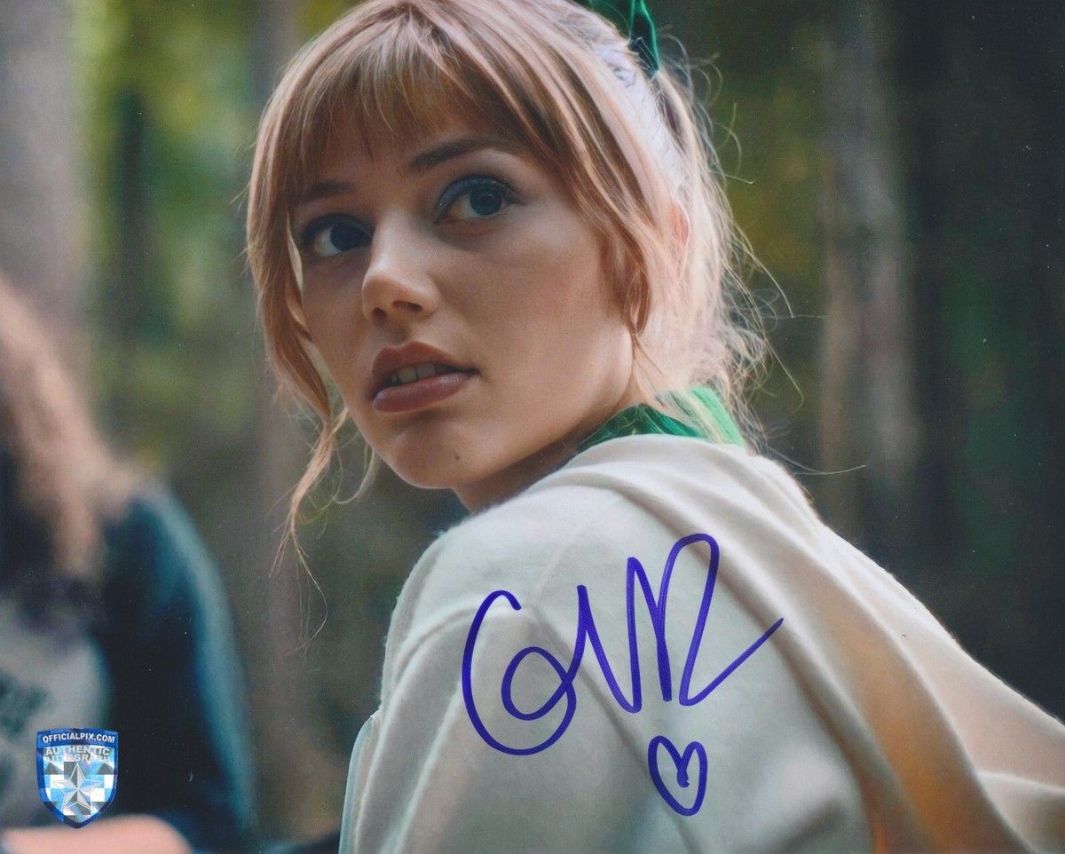 stranger things4 クリッシー グレースヴァンディーン 直筆サイン