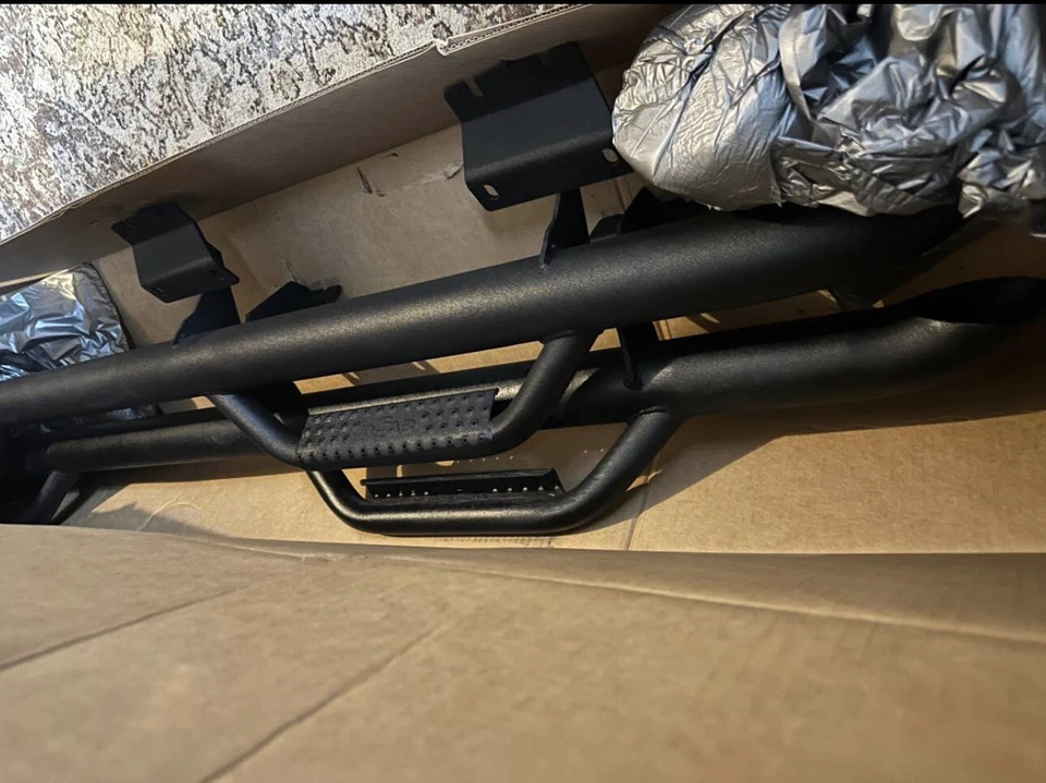 Barra escalonada Nerf rueda a rueda N-Fab F99105CC-6-TX con acceso a cama Ford F250/F350 SRW Foto 2 de 4