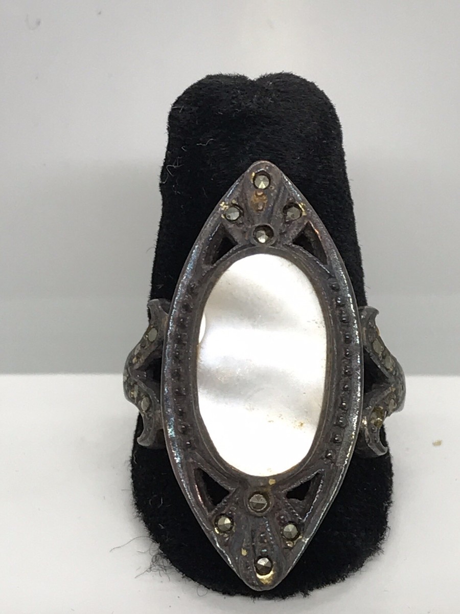 Vintage 925 Sterling Silver Marcasite & Mother of Pearl Ring sz 9