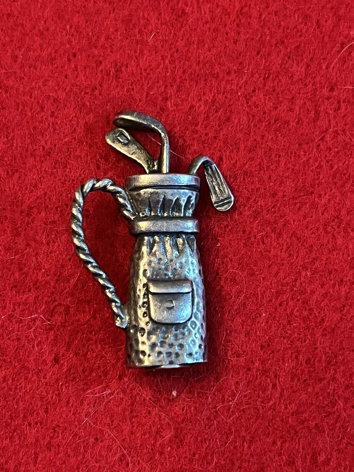Vintage JewelArt  925 sterling silver golf bag with clubs charm