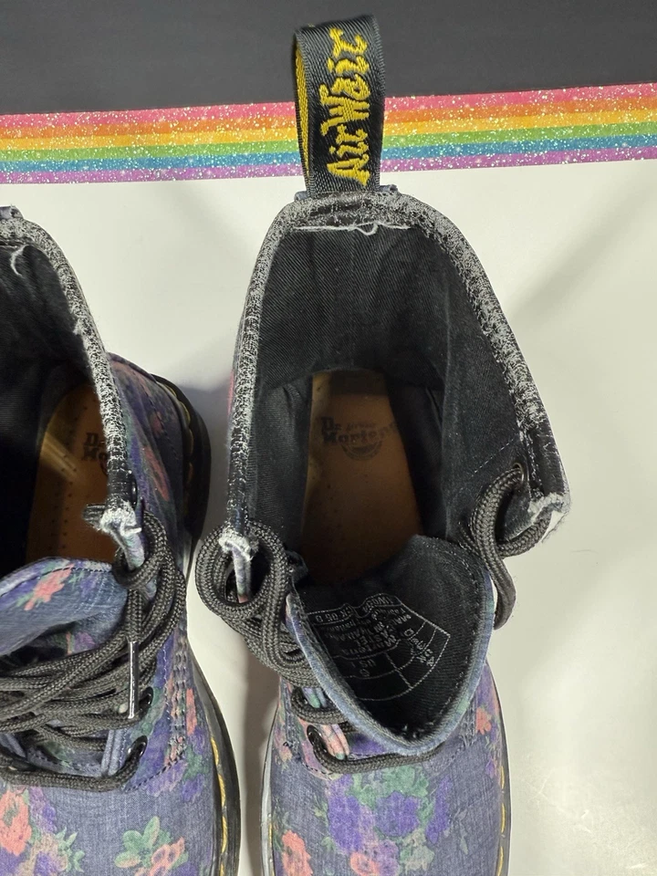 Botas de combate Dr. Martens Castels Airwaves azul denim cambraia lona flor Wm 6 - Imagem 3 de 4