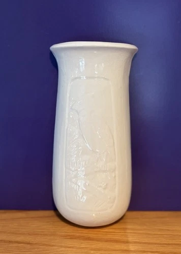 Rookwood Wall Pocket Cardinal-White