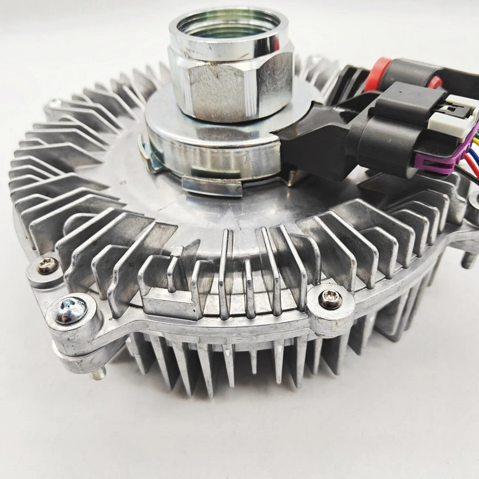 Radiador embrague ventilador refrigeración OEM Cummins 52014729AC para 13-18 Ram 2500 3500 4500 Foto 4 de 4