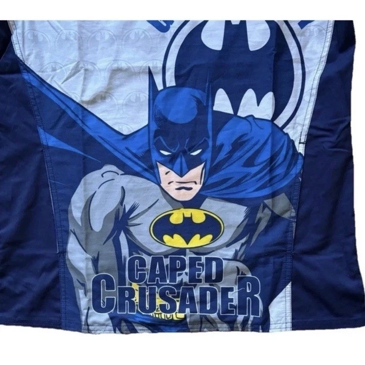 Batman Scrub Top Men’s Small Tooniforms Gotham City DC Comics V Neck Top - Image 2 of 4