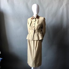Vintage 1940s Courtshire Fashion Wool 2pc Suit Khaki Tailored Maisel WW2 Era S M