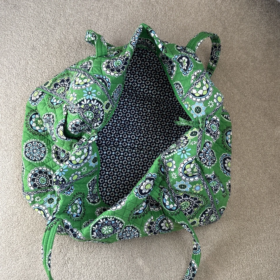 Bolsa de Lona Vera Bradley Barrel en Cupcake Verde Retirado Perfecto Estado Foto 4 de 4
