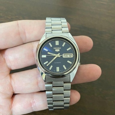 Seiko 5 Automatic 7S26-3040 Herren Marine Zifferblatt Automatik Uhr aus Japan
