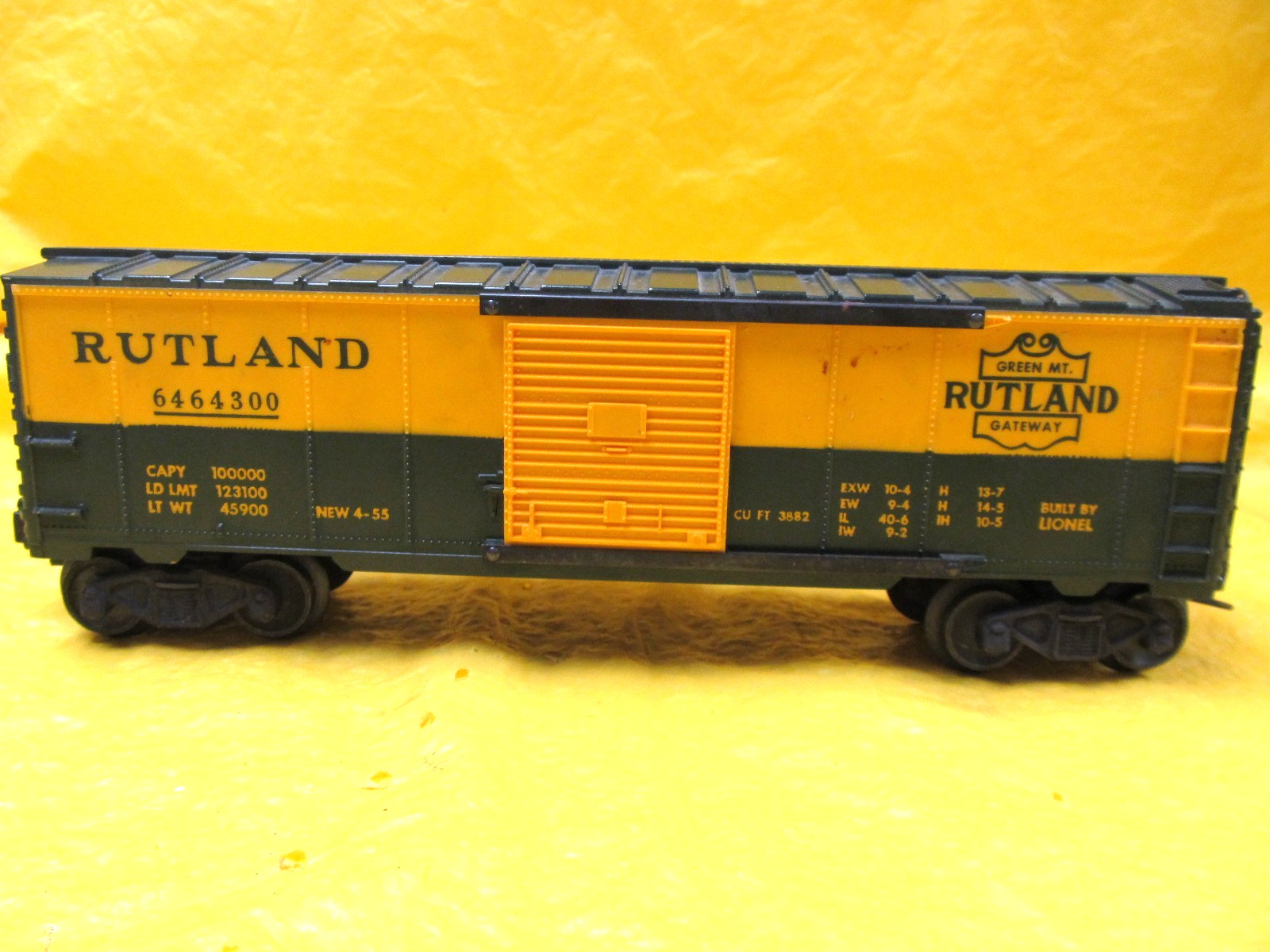 Lionel Postwar 6464-300 RUTLAND Boxcar from 1955-56