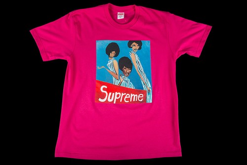 SUPREME GROUP TEE DARK PINK SIZE MEDIUM 