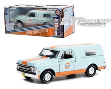 GREENLIGHT 1:24 1968 CHEVROLET C-10 WITH CAMPER SHELL  GULF OIL DIE-CAST 85062