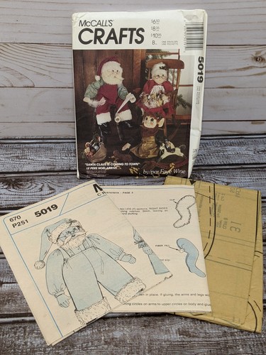 McCalls Crafts Santa & Mrs Claus & Elf Dolls 26" SEWING PATTERN # 5019 UC - Picture 2 of 3