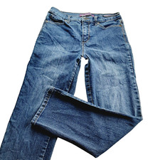 Gloria Vanderbilt Women's Amanda Straight Jeans Size 6 Petite Dark Wash Mid Rise