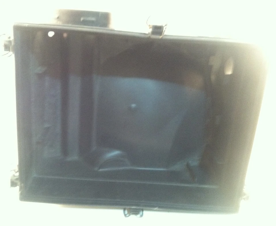 Mercedes-Benz ML320 1998-2003 ~ FILTRO DE AIRE CAJA DE ADMISIÓN FONDO ~ PIEZA DE FABRICANTE ORIGINAL Foto 4 de 4