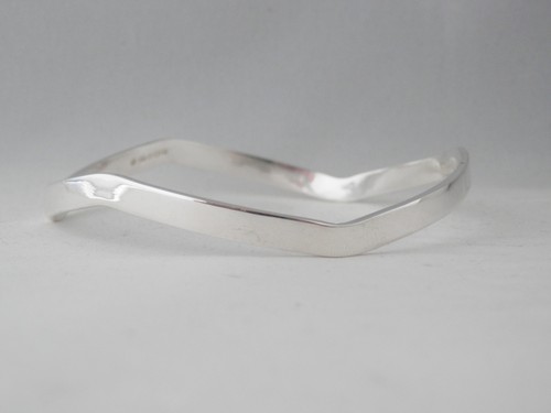 Silver Curved Bangle Handmade Wavy Solid Sterling 925 Personalised Bracelet - Picture 5 of 12