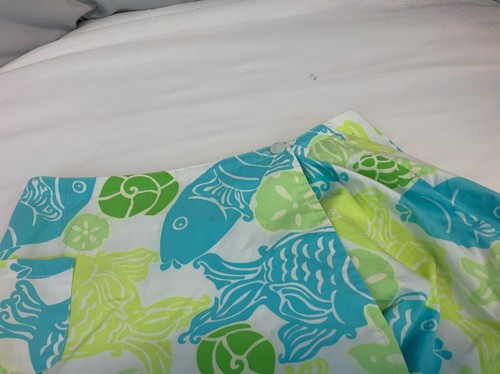 Lilly Pulitzer Wrap Mini Skirt Sz 9 Blue Neon Fish Print Cotton LNWOT YGI E1-314 - Picture 3 of 9