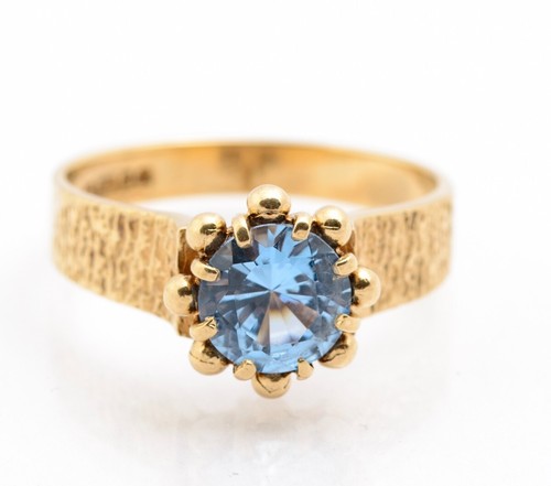 Vintage 9ct 9K Yellow Gold 1970's Retro Ring With Ice Blue Spinel (Lab-Created) - Picture 3 of 12