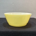 FIRE KING YELLOW--5" Dia--CEREAL / CHILI BOWL ANCHOR HOCKING VINTAGE